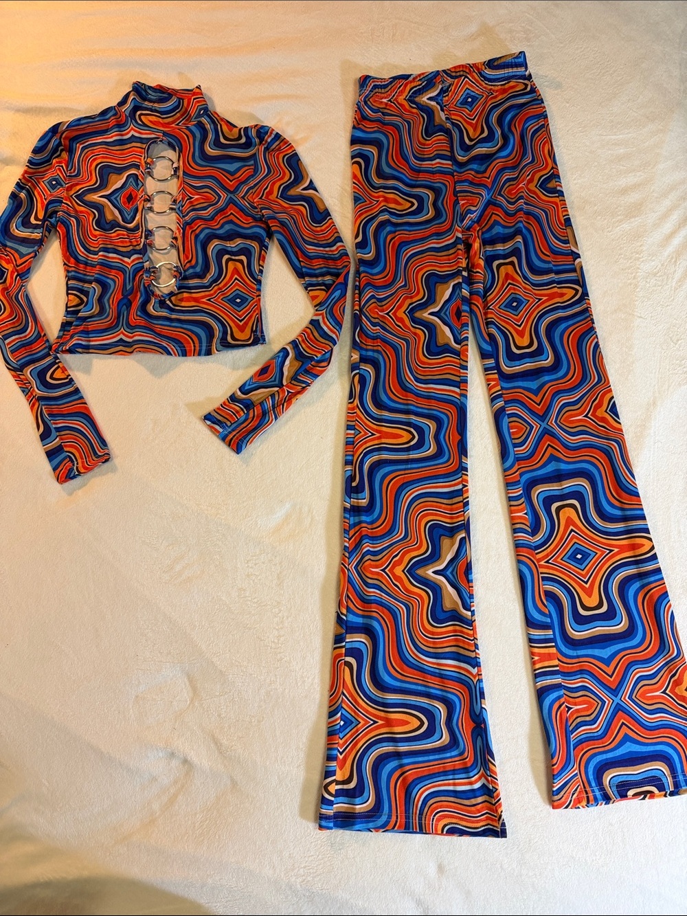 SHEIN Blue & Orange Retro Wave Flare Pants and top set